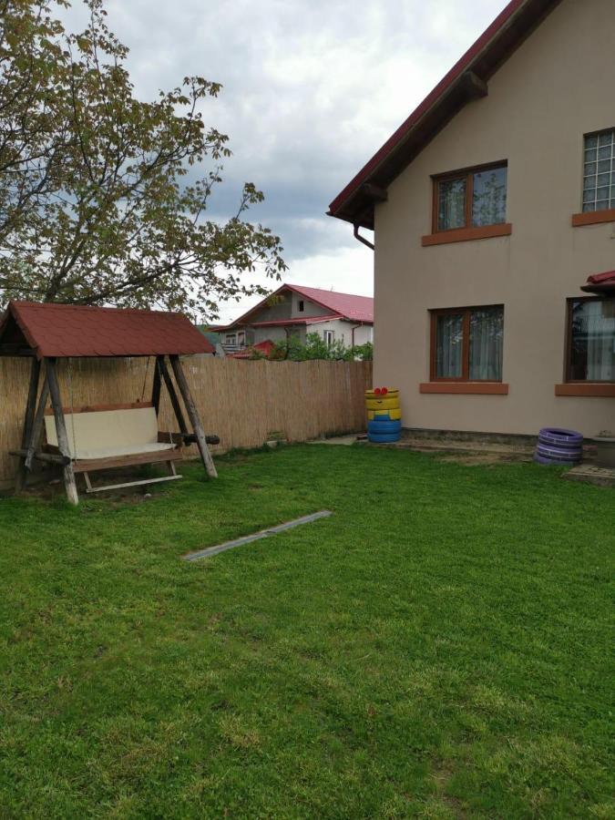 Vila De Vacanta Curtea de Argeş 外观 照片