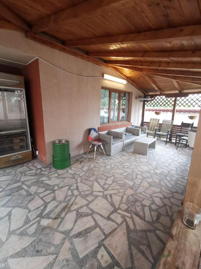 Vila De Vacanta Curtea de Argeş 外观 照片