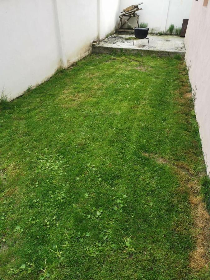 Vila De Vacanta Curtea de Argeş 外观 照片